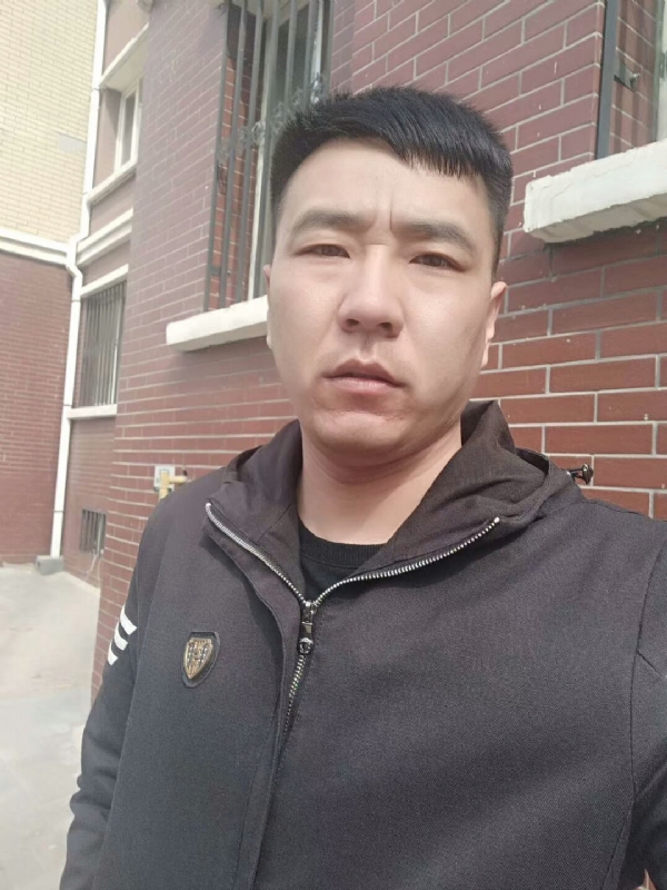 谁伴我闯荡的第一张照片--内蒙古残疾人相亲网